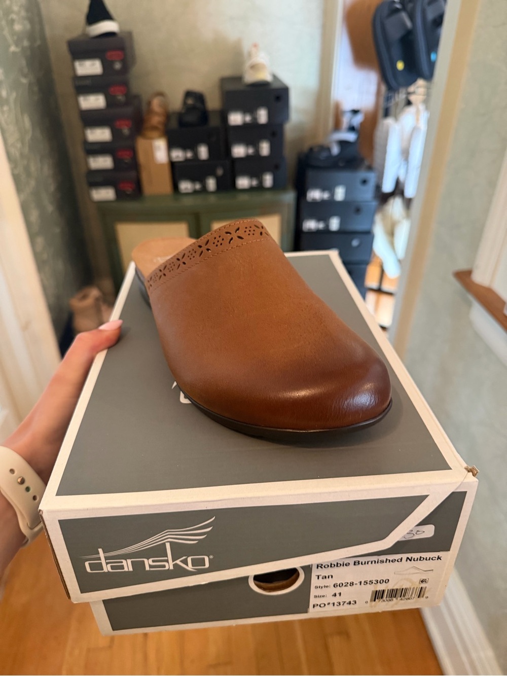 Dansko womens Slip-On Mule — Tan Leather